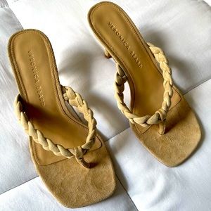VERONICA BEARD Marissa Braided Thong Sandals
